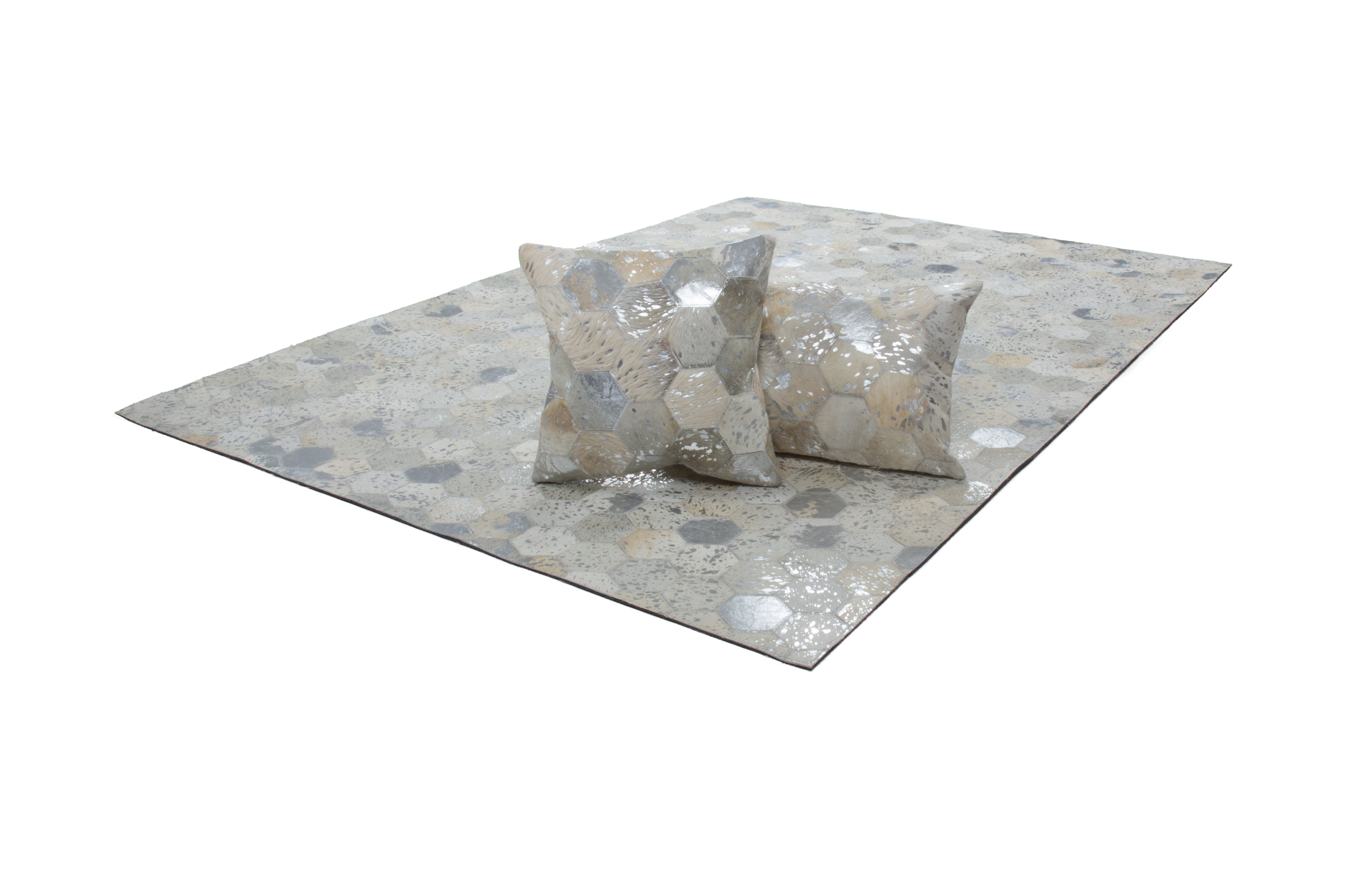 Spark Pillow 210 Grau / Silber Spark Pillow 210 Grau / Silber