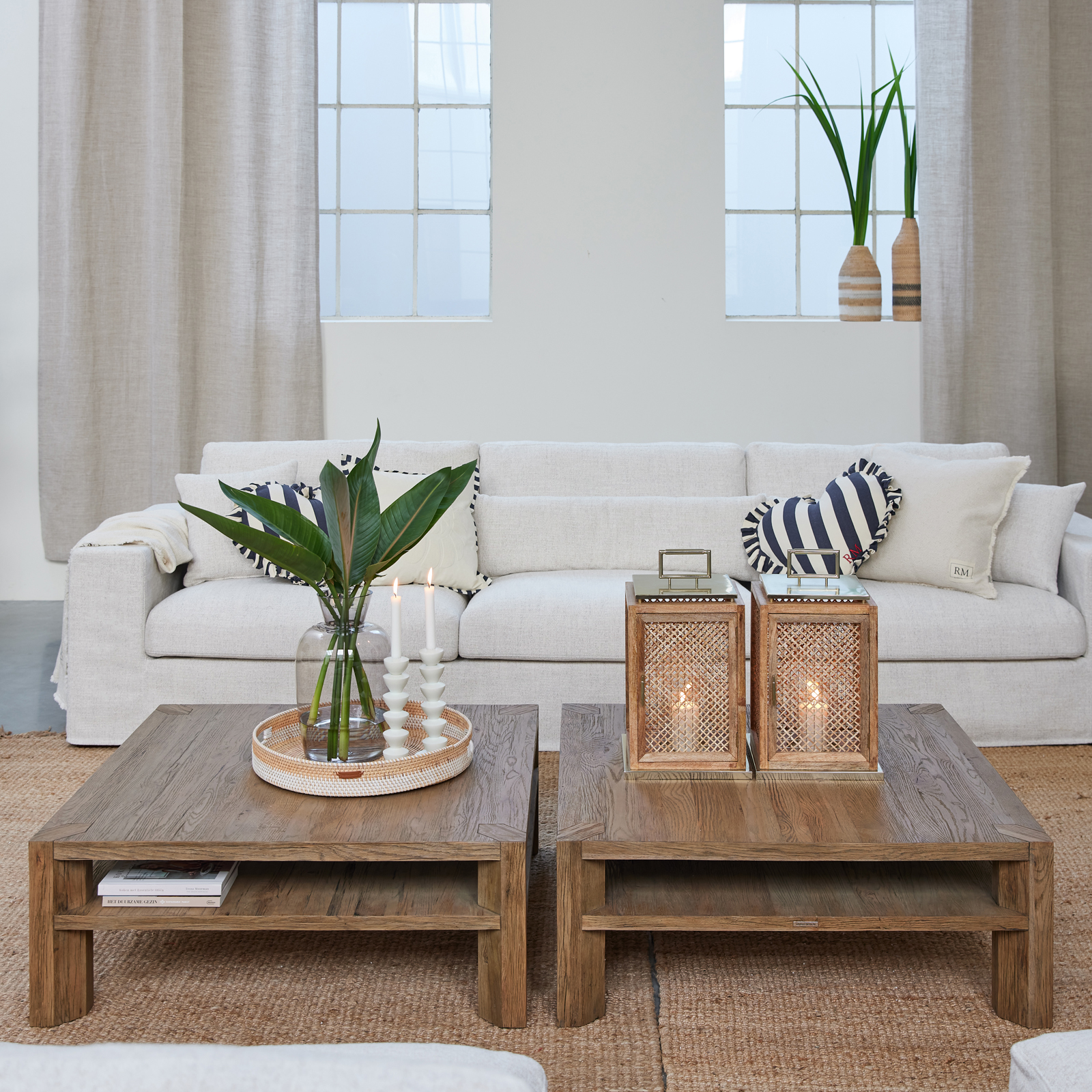 RM Isla Candle Holder RM Isla Candle Holder