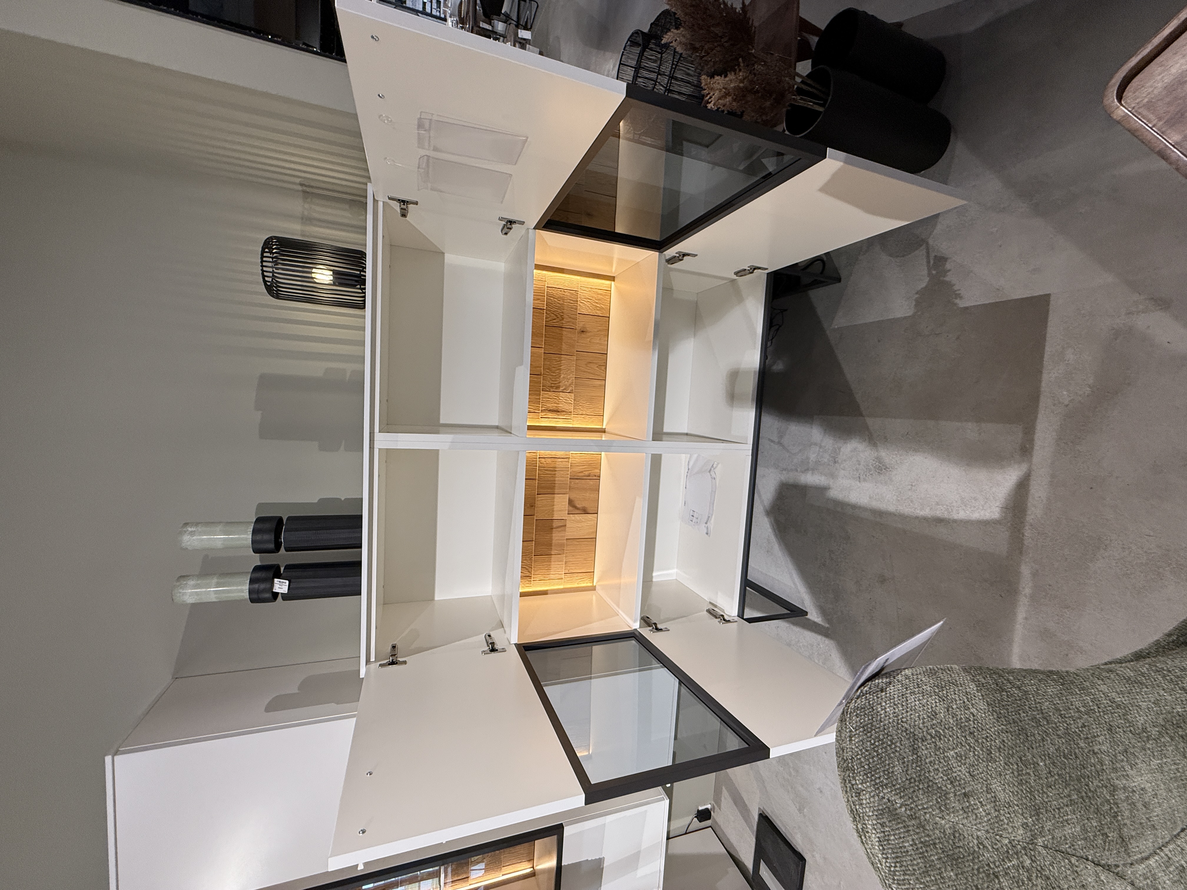 Highboard Legno Wohnzimmer Schrank LED Beleuchtung