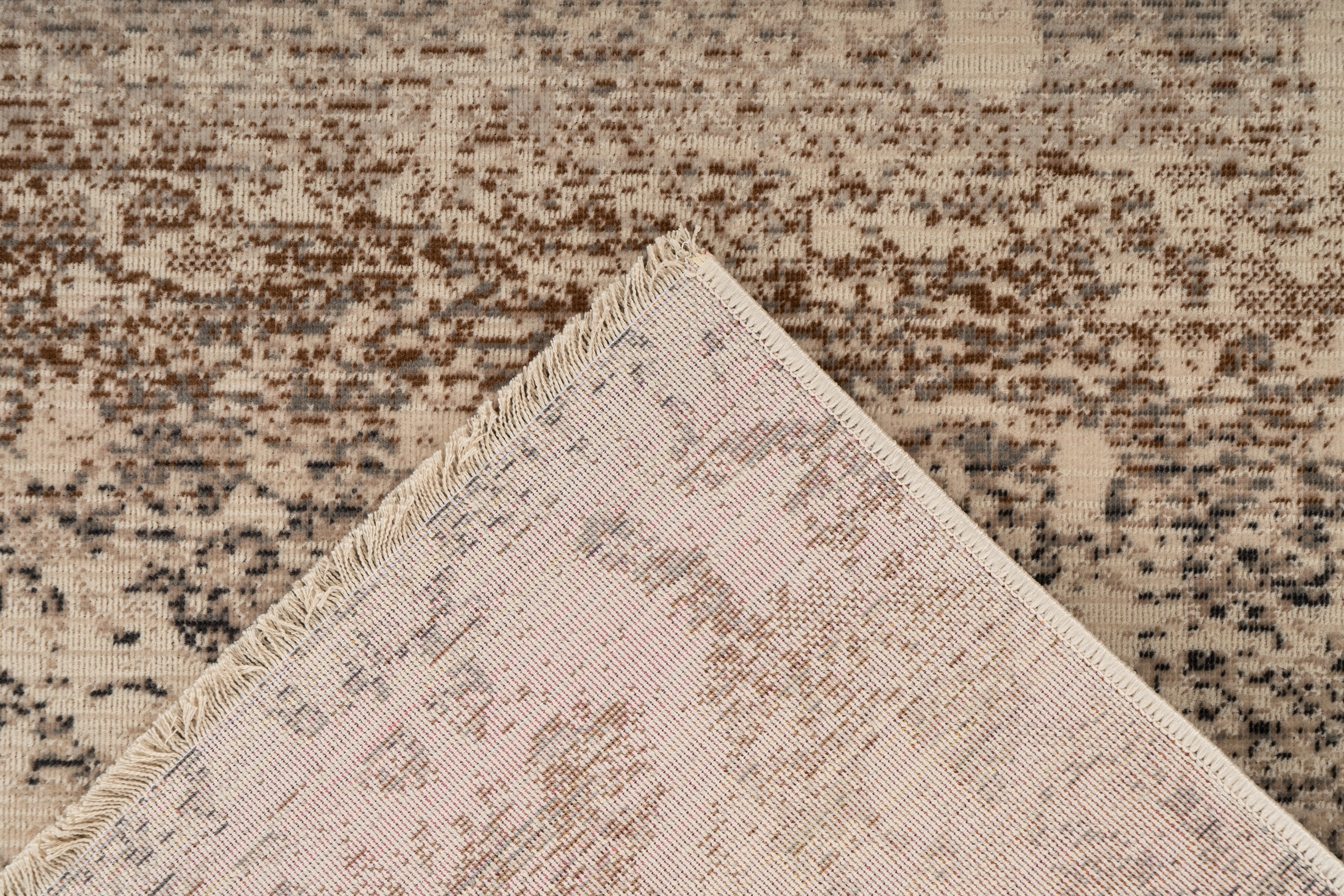 Charu 200-IN Beige 120cm x 170cm Charu 200-IN Beige 120cm x 170cm
