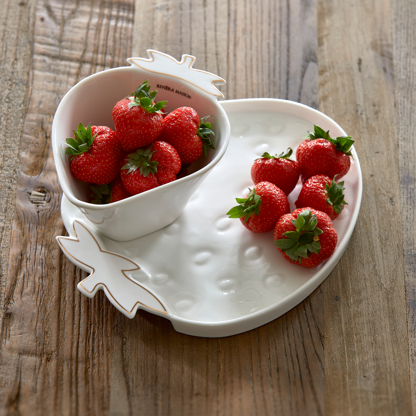 Leckere Servierplatte für Erdbeeren