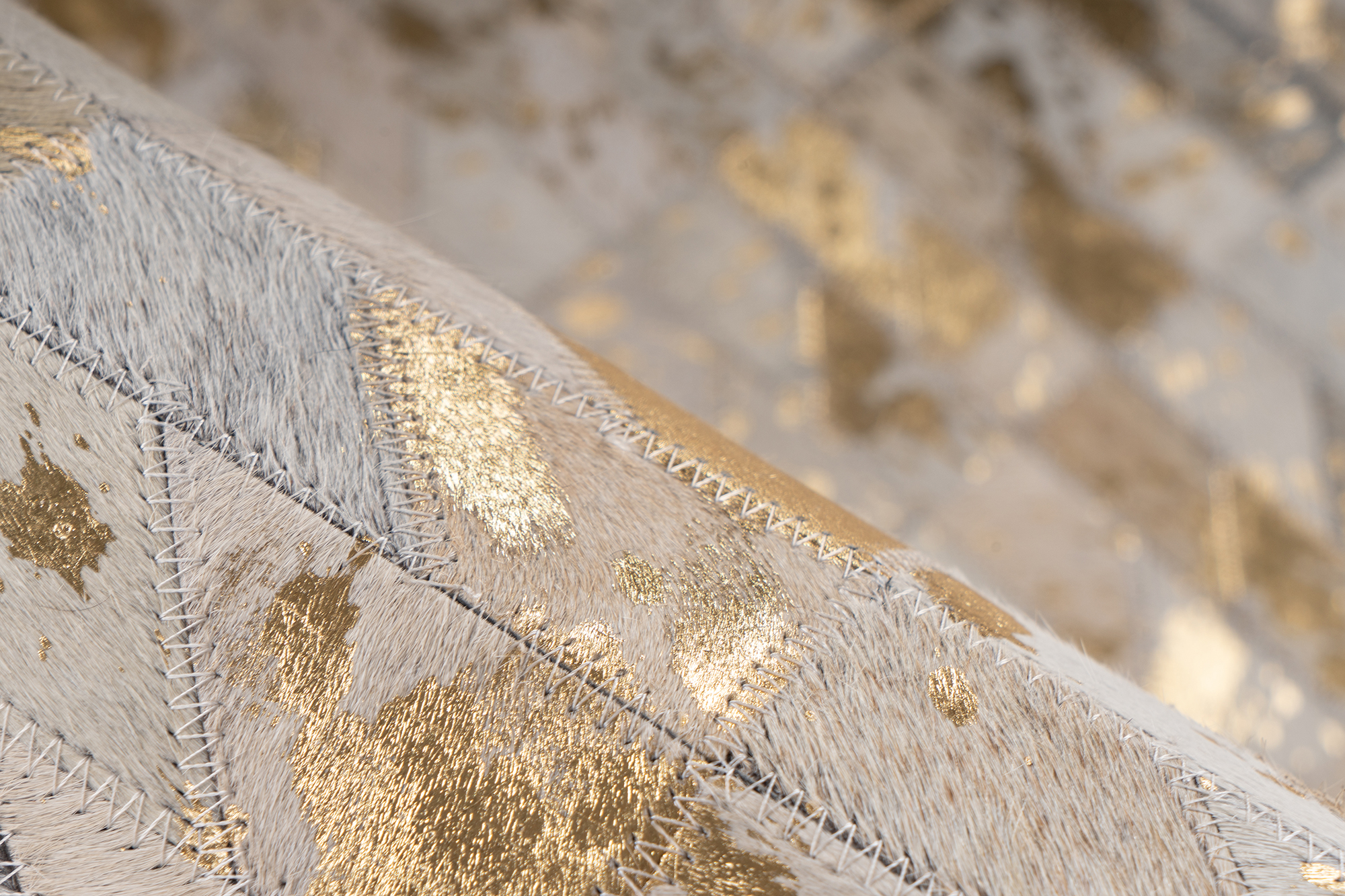 Lavin 725 Gold / Multi Lavin 725 Gold / Multi