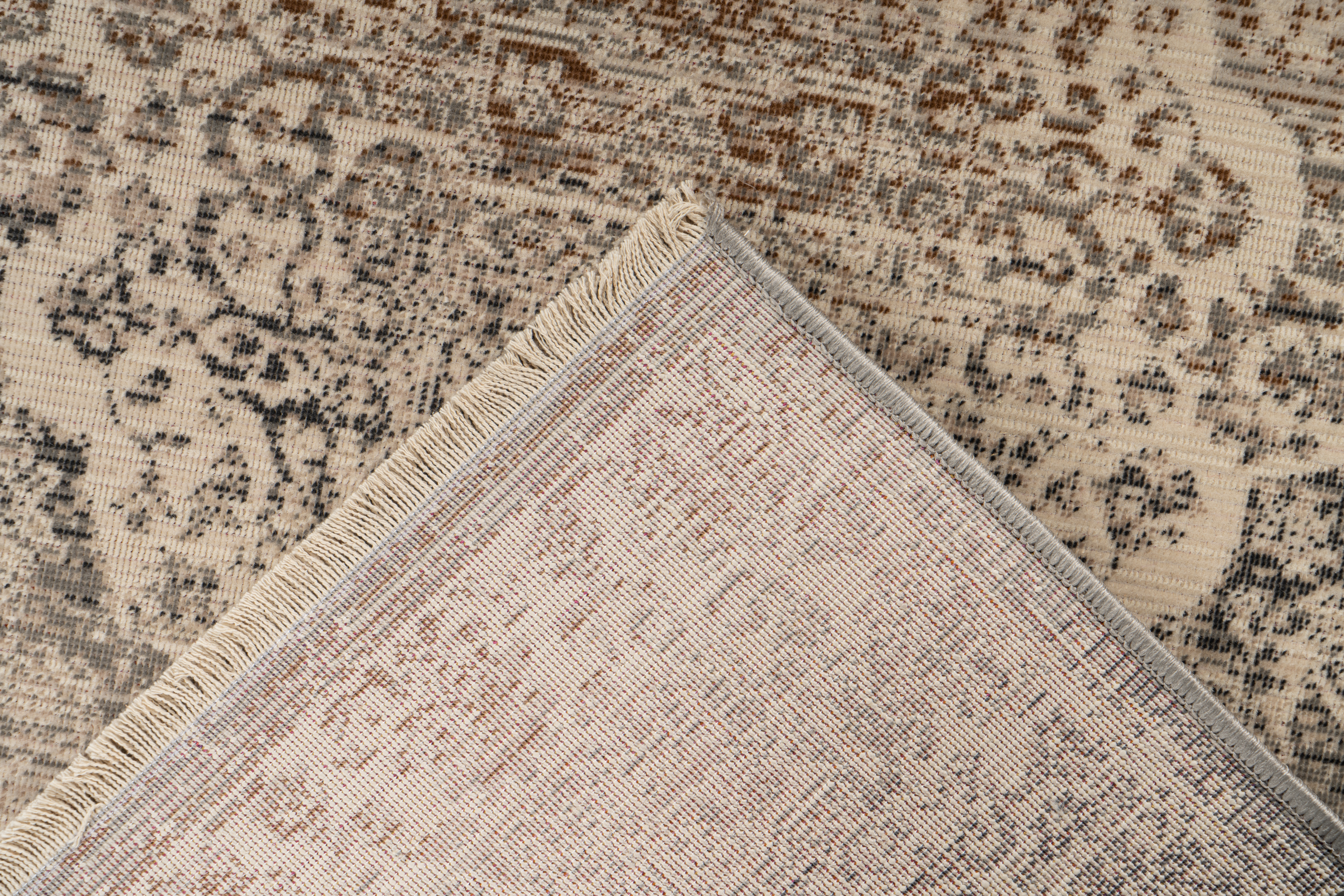Charu 700-IN Beige 120cm x 170cm Charu 700-IN Beige 120cm x 170cm