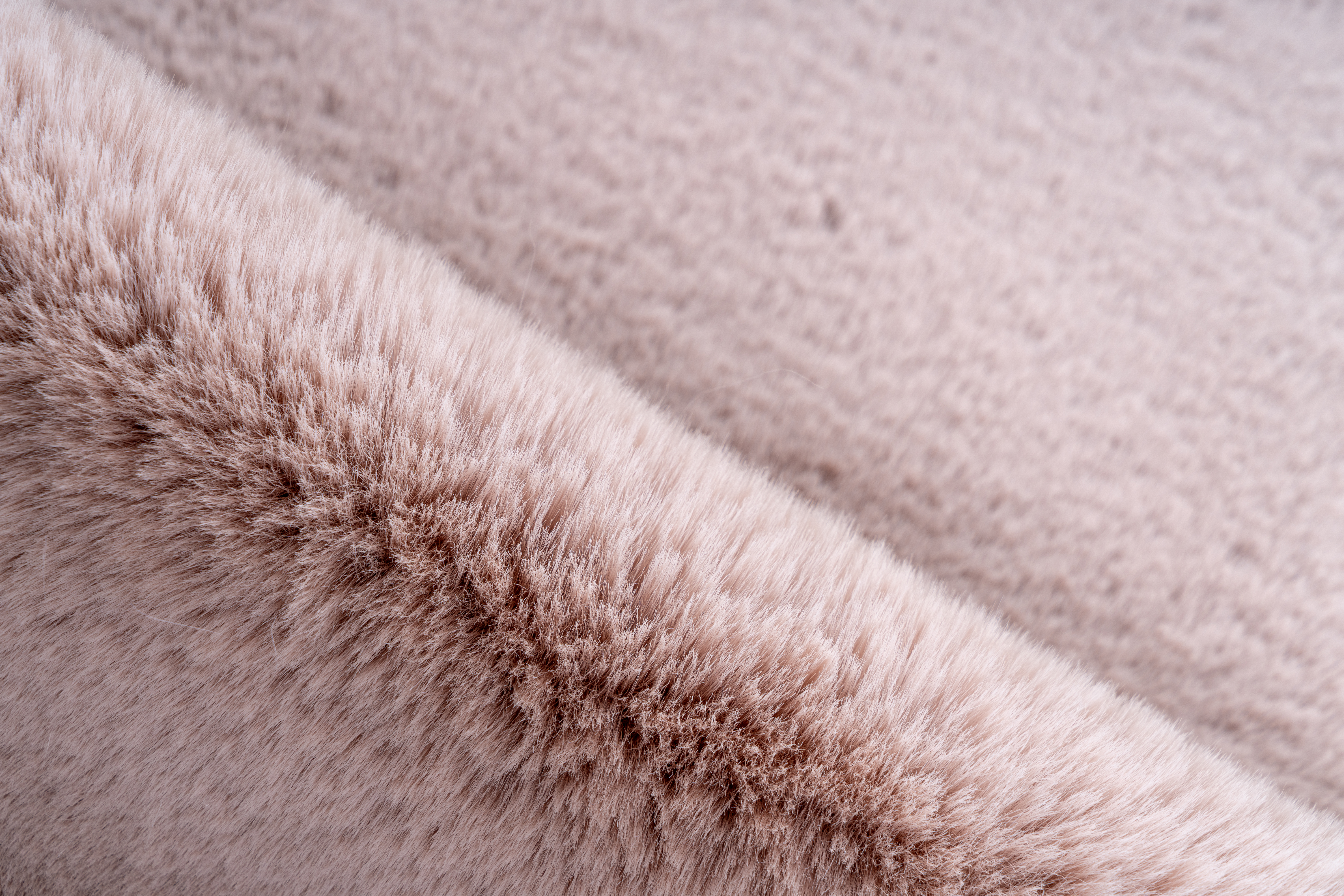 Rabbit Double Sheepskin 300 Rosa Rabbit Double Sheepskin 300 Rosa