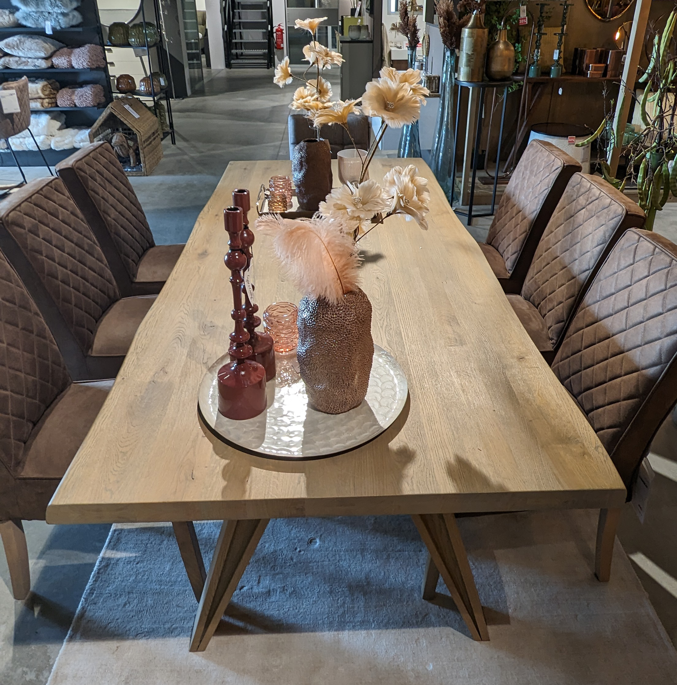 XO Interiors Esstisch Bole Rustikal Tisch Esszimmer Tafel Speisetisch Essbereich