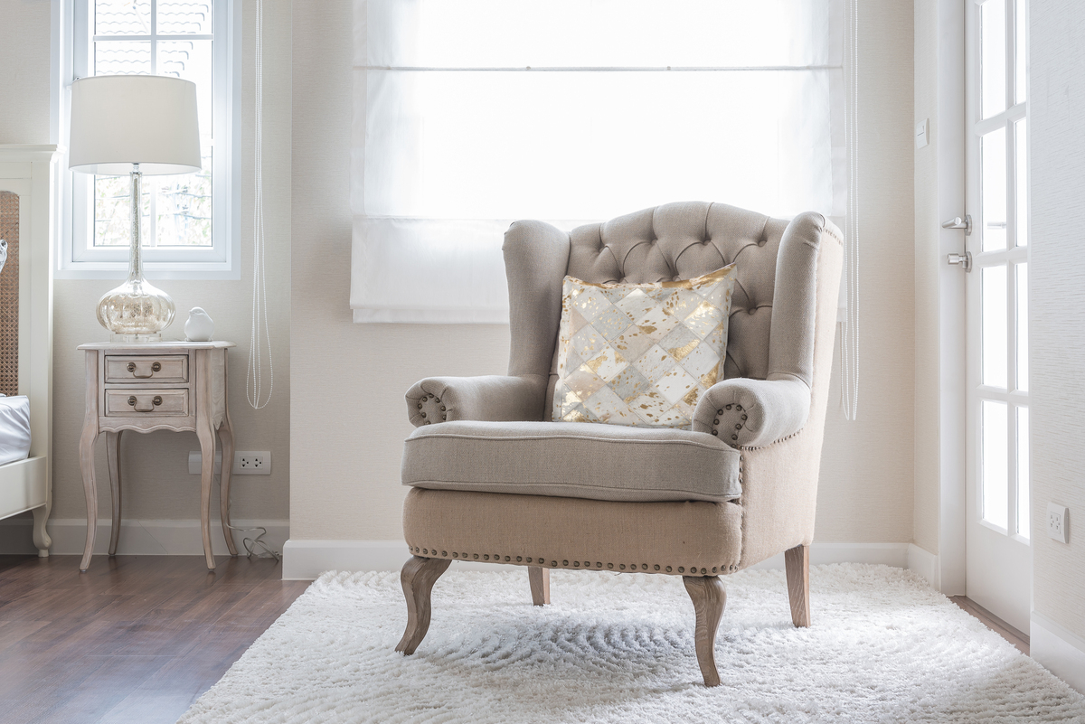 Lavish Pillow 210 Elfenbein / Gold Lavish Pillow 210 Elfenbein / Gold