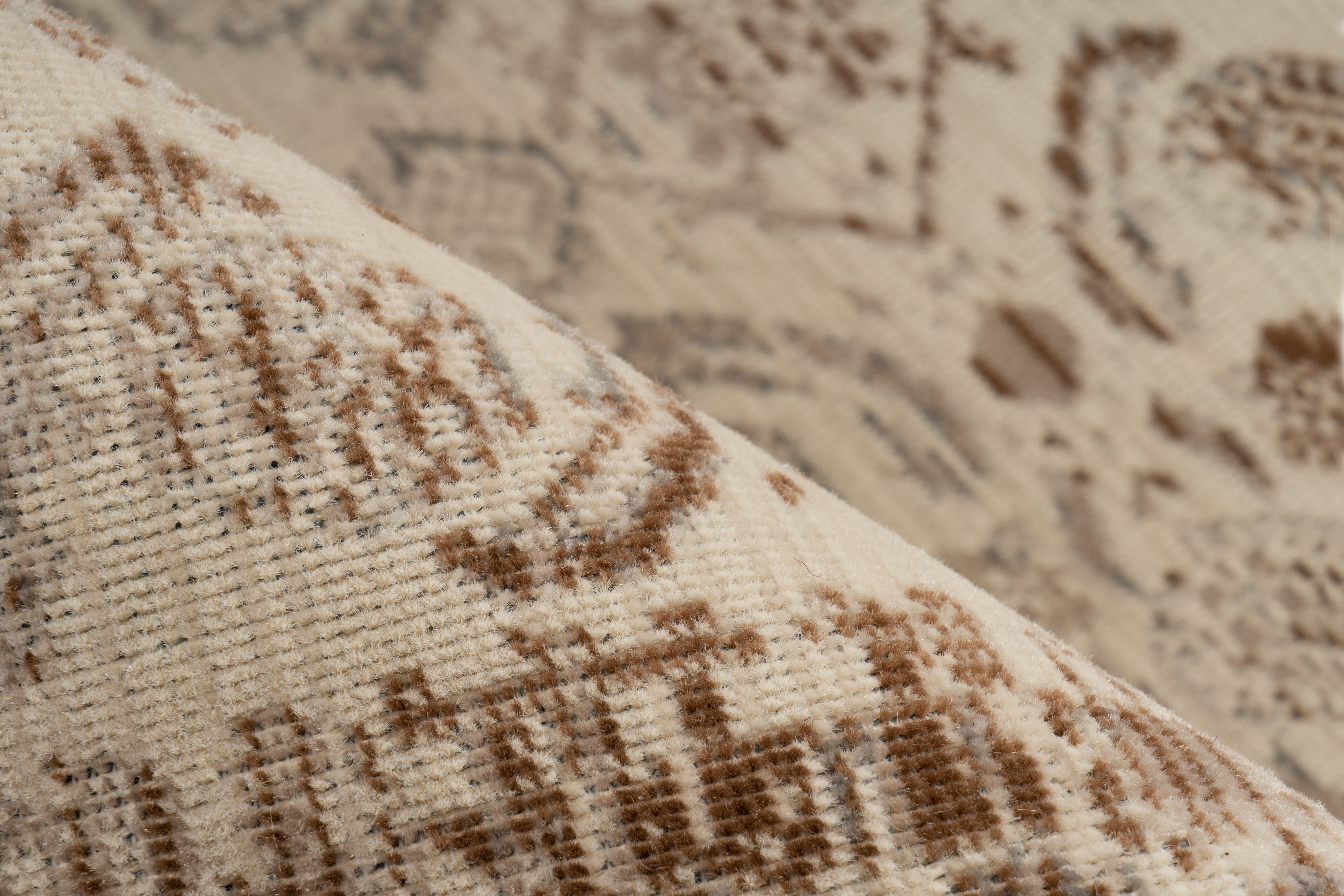 Charu 600-IN Beige 120cm x 170cm Charu 600-IN Beige 120cm x 170cm