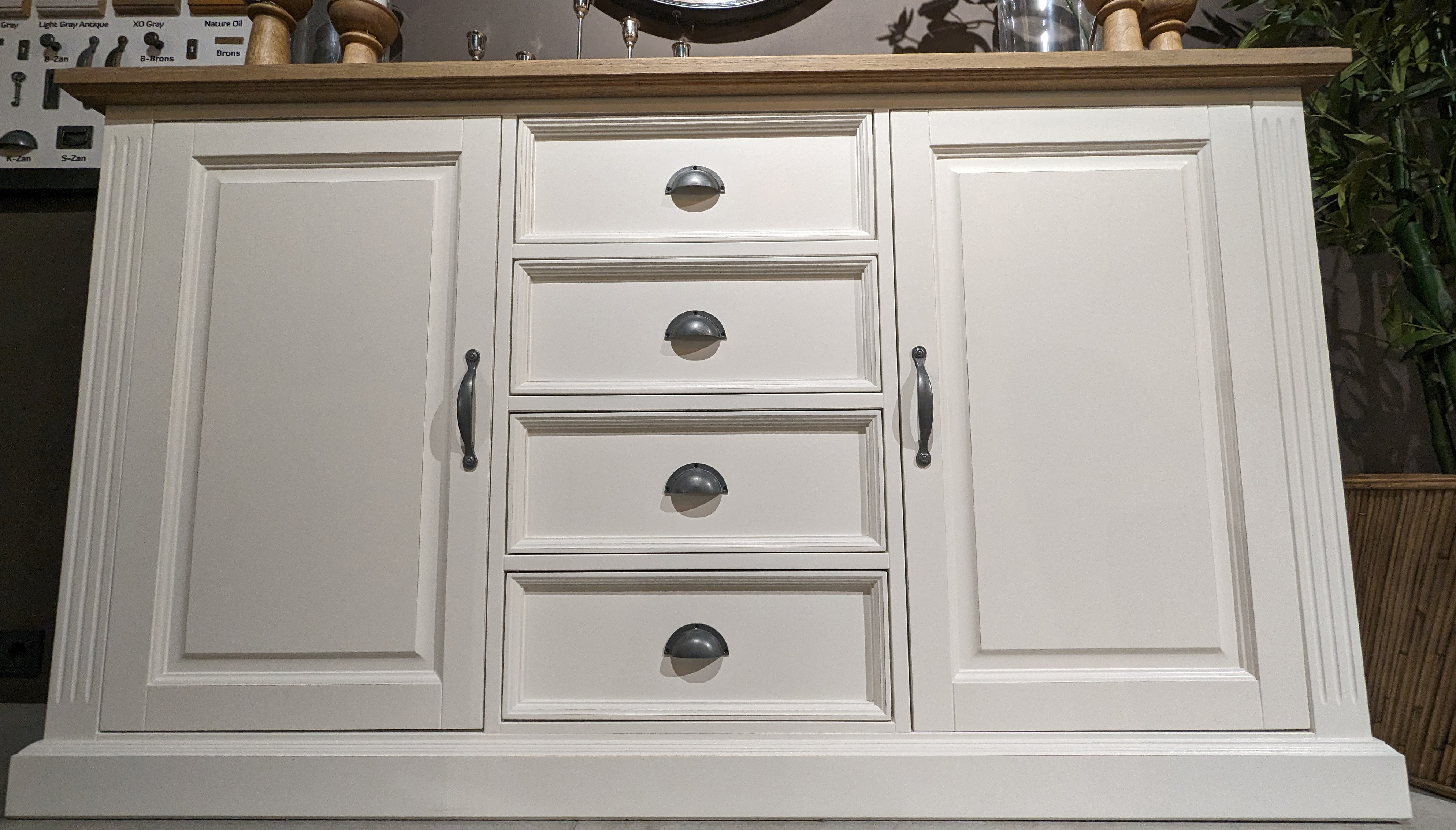 XO Interiors Anrichte Chick Landhaus Sideboard Schrank Wohnzimmerschrank Wohnzimmer