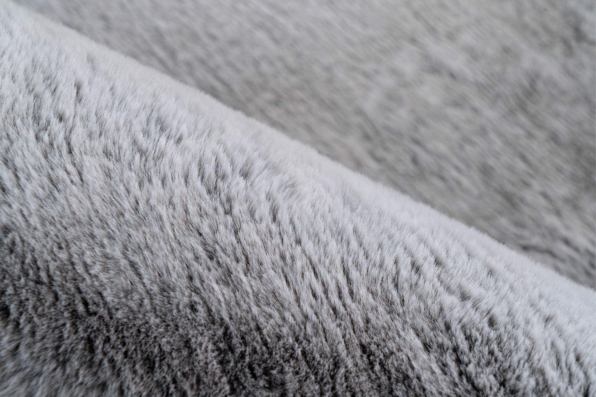 Saika 100-IN Anthrazit / Weiß 120cm x 170cm Saika 100-IN Anthrazit / Weiß 120cm x 170cm