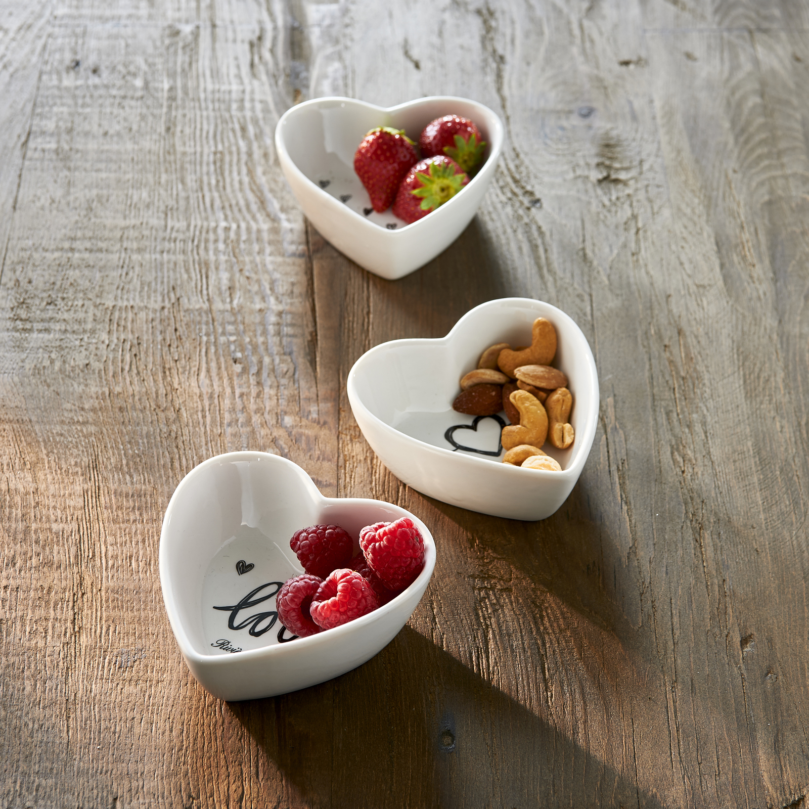 Lovely Heart Bowls 3 pcs