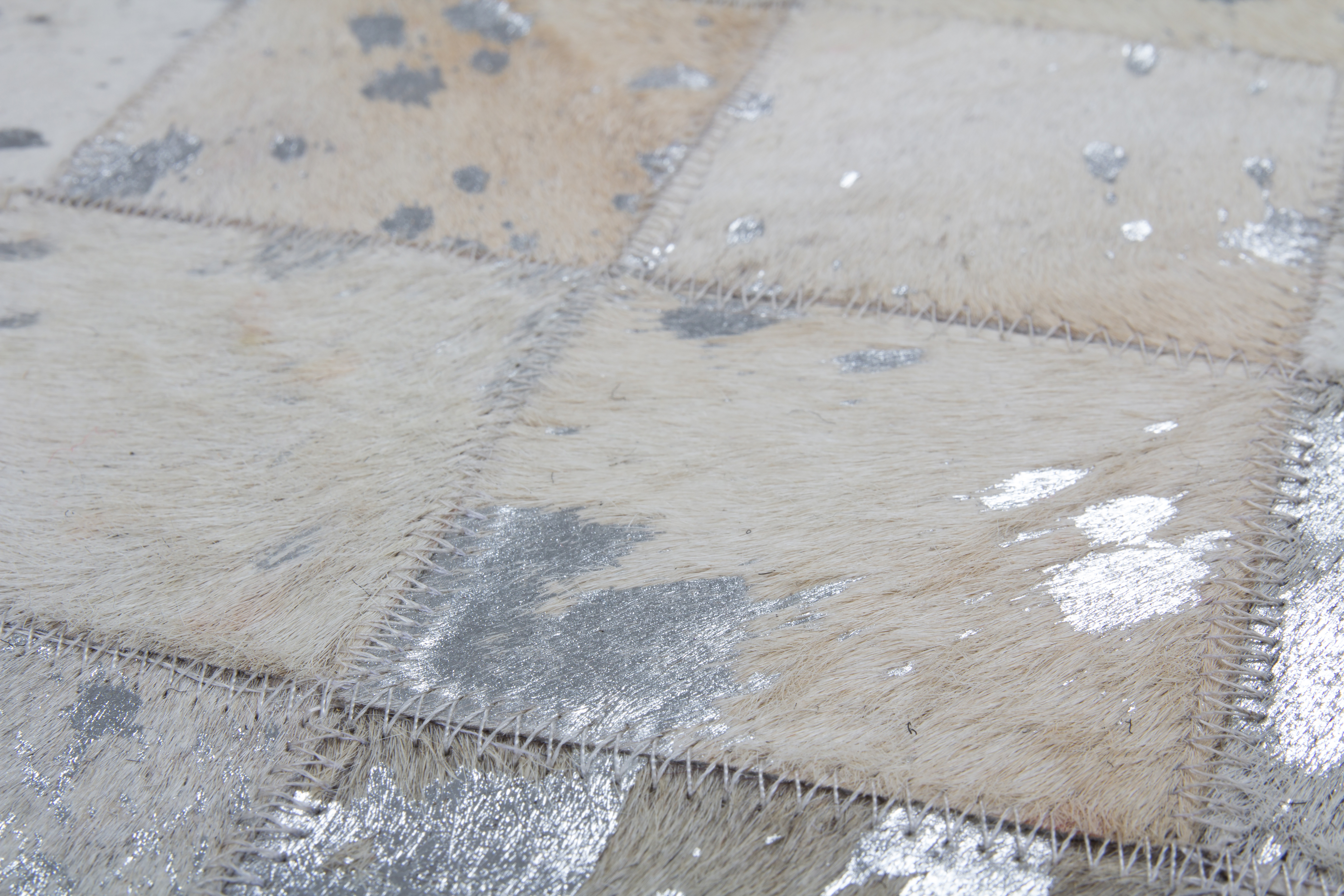 Lavish 210 Grau / Silber Lavish 210 Grau / Silber