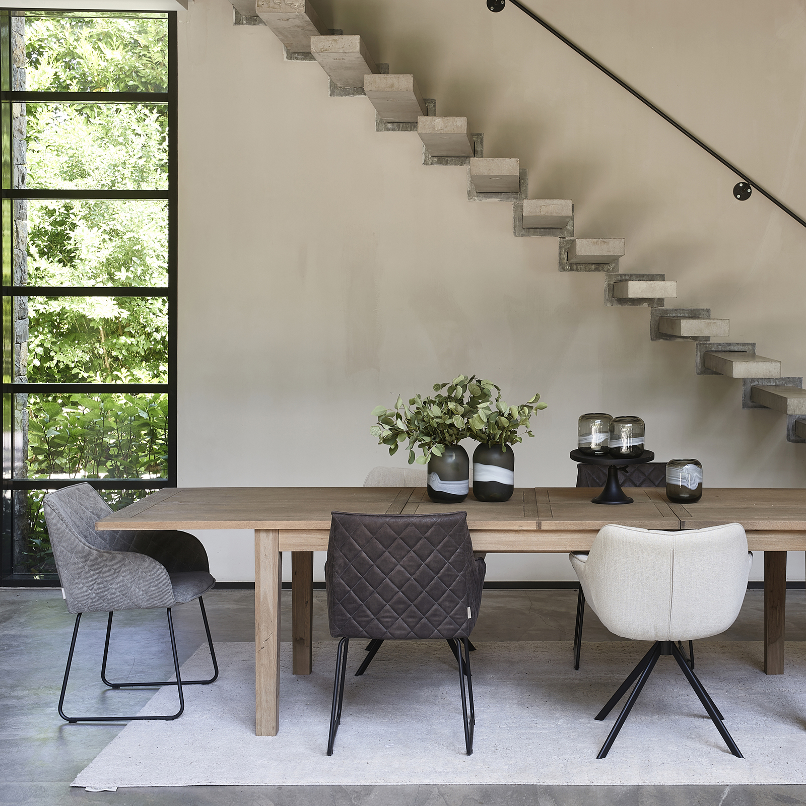 Carnaby Dining Armchair Turning Leg, mouliné linen, fabulous flax Carnaby Dining Armchair Turning Leg, mouliné linen, fabulous flax