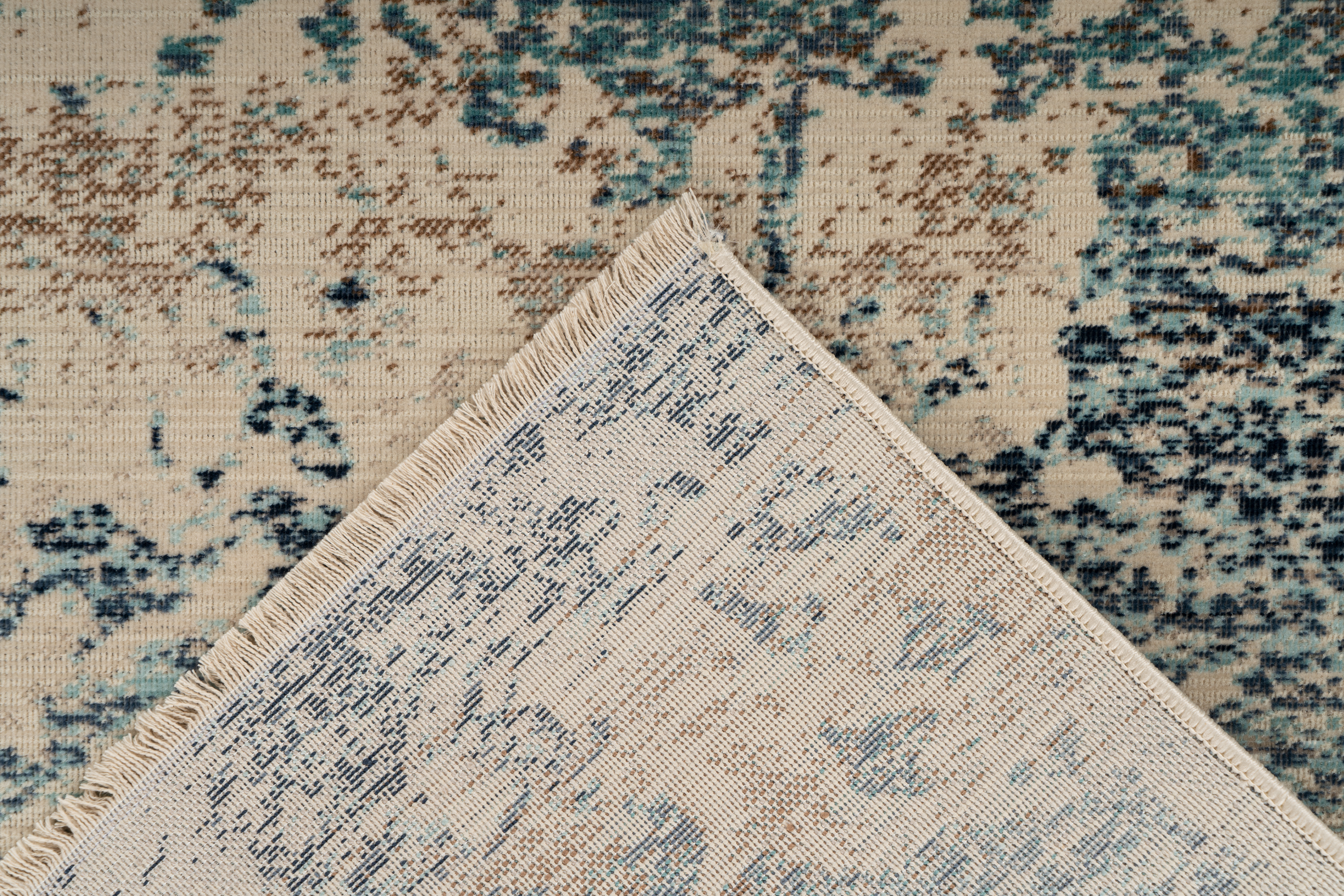 Charu 300-IN Blau 160cm x 230cm Charu 300-IN Blau 160cm x 230cm