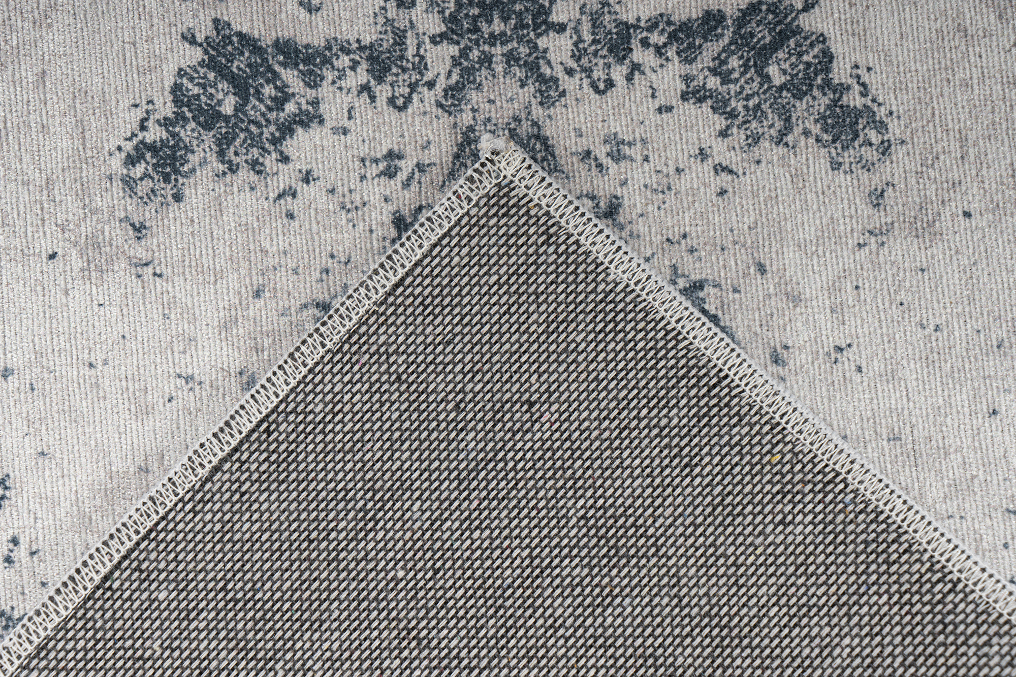 Maika 400-IN Grau 120cm x 170cm Maika 400-IN Grau 120cm x 170cm