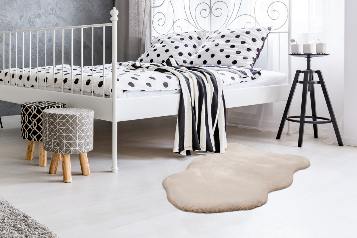 Rabbit Sheepskin 200 Creme Rabbit Sheepskin 200 Creme
