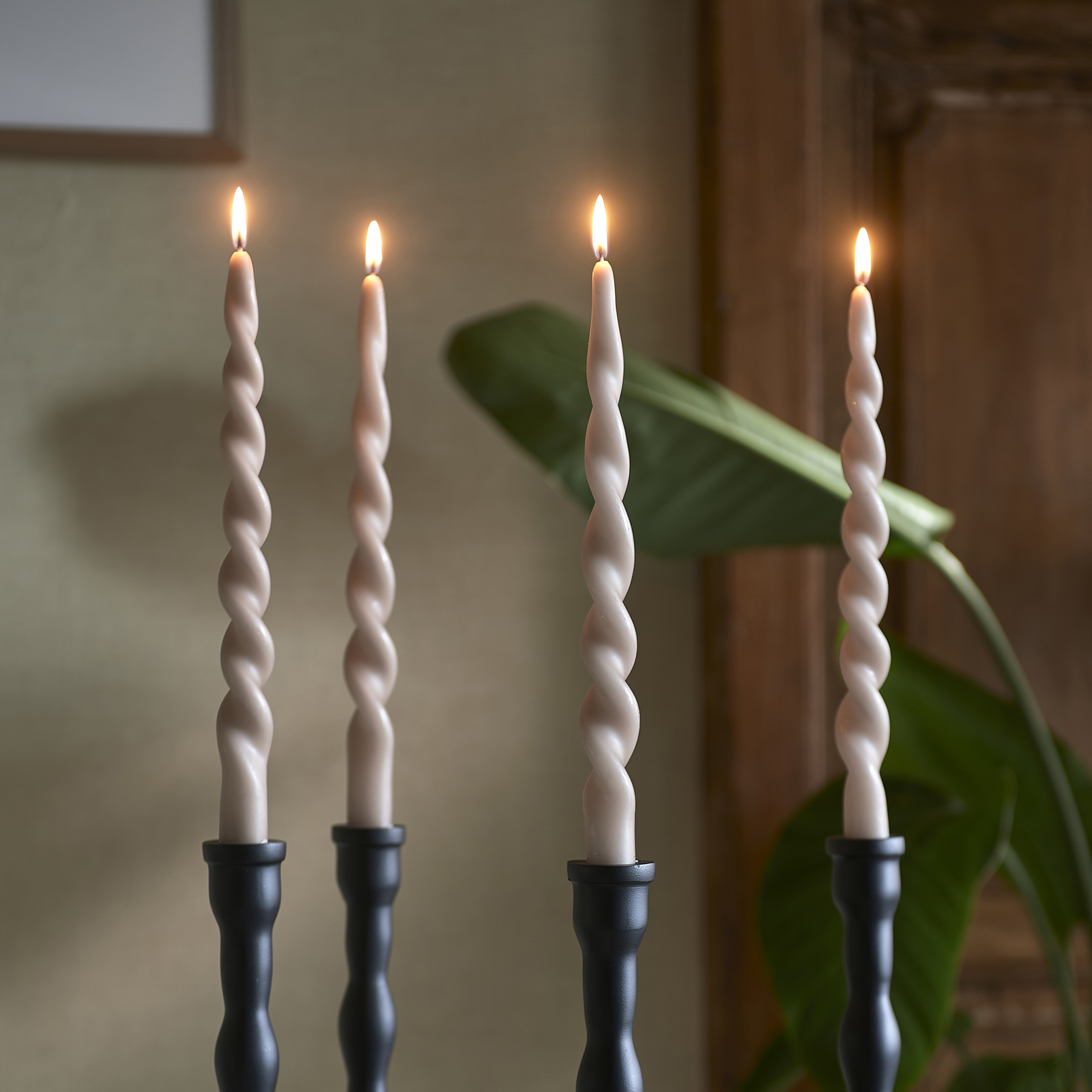 Twisted Dinner Candles flax 4pcs